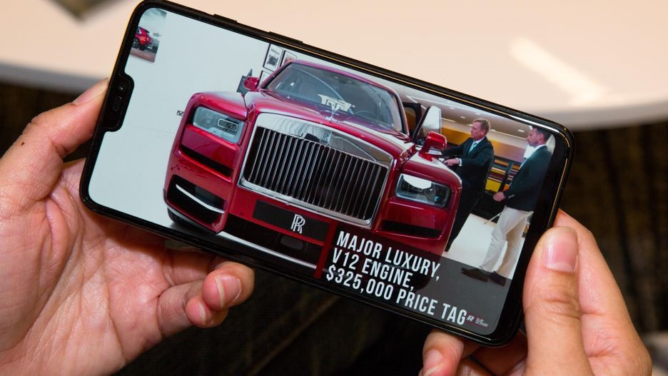 OnePlus 6 ra mat: Giong iPhone X, gia tu 529 USD hinh anh 2